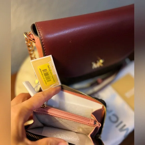 Michael Michael Kors NWT Half Dome Crossbody Rose and Matching beautiful… - Picture 5 of 16